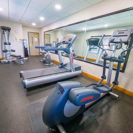 Country Inn & Suites By Radisson, Burlington Elon , Nc Экстерьер фото