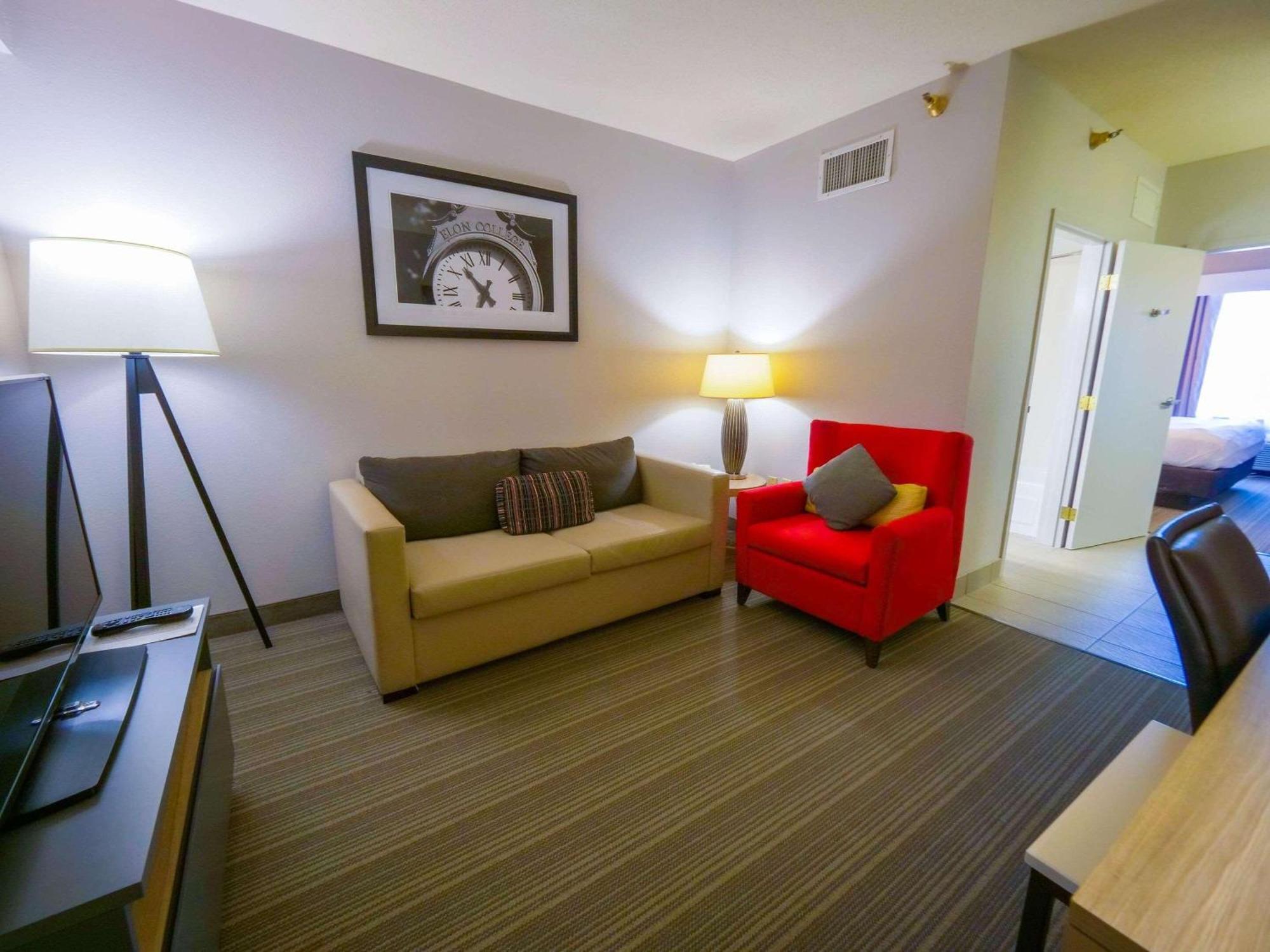 Country Inn & Suites By Radisson, Burlington Elon , Nc Экстерьер фото