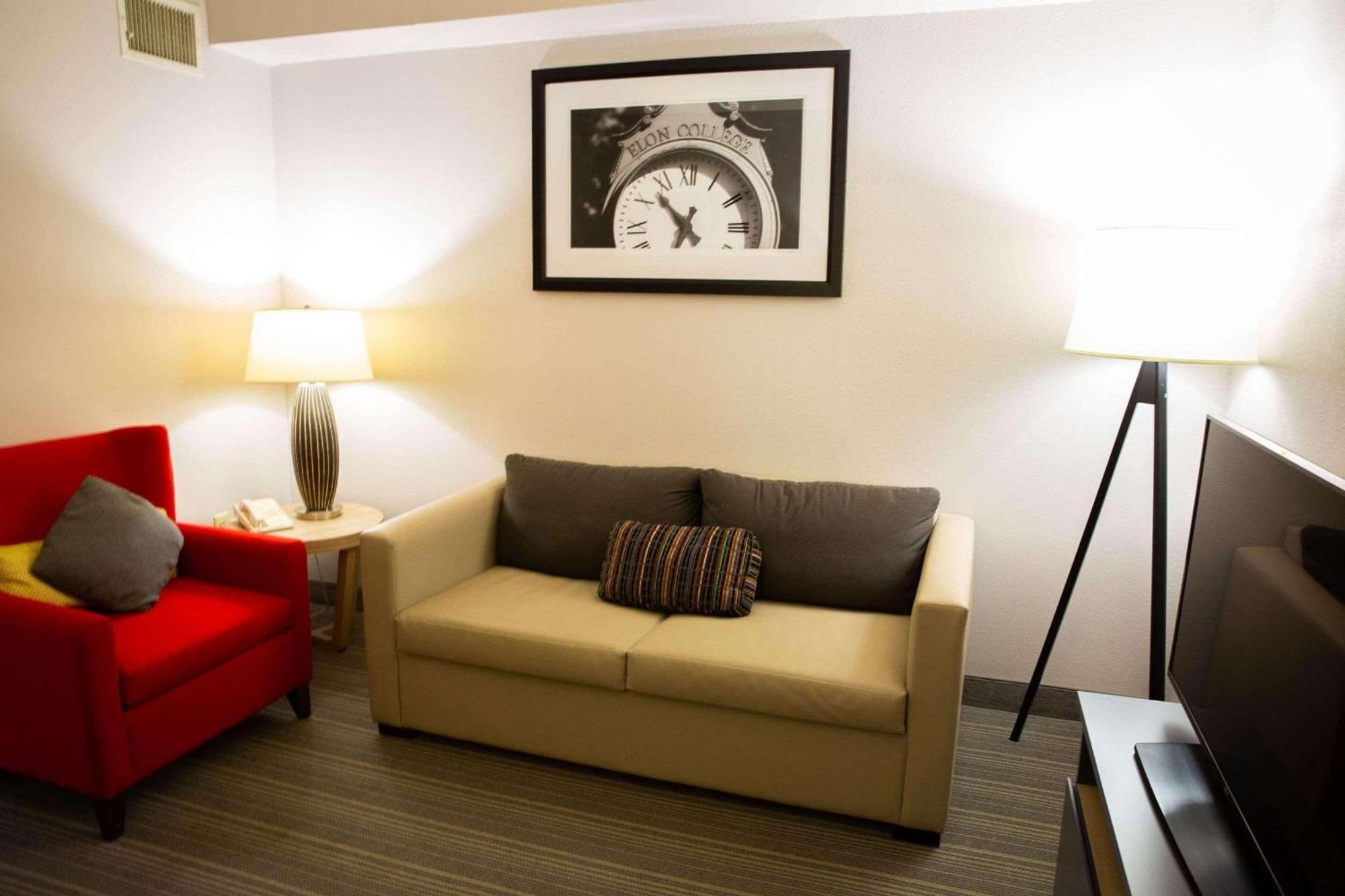 Country Inn & Suites By Radisson, Burlington Elon , Nc Экстерьер фото