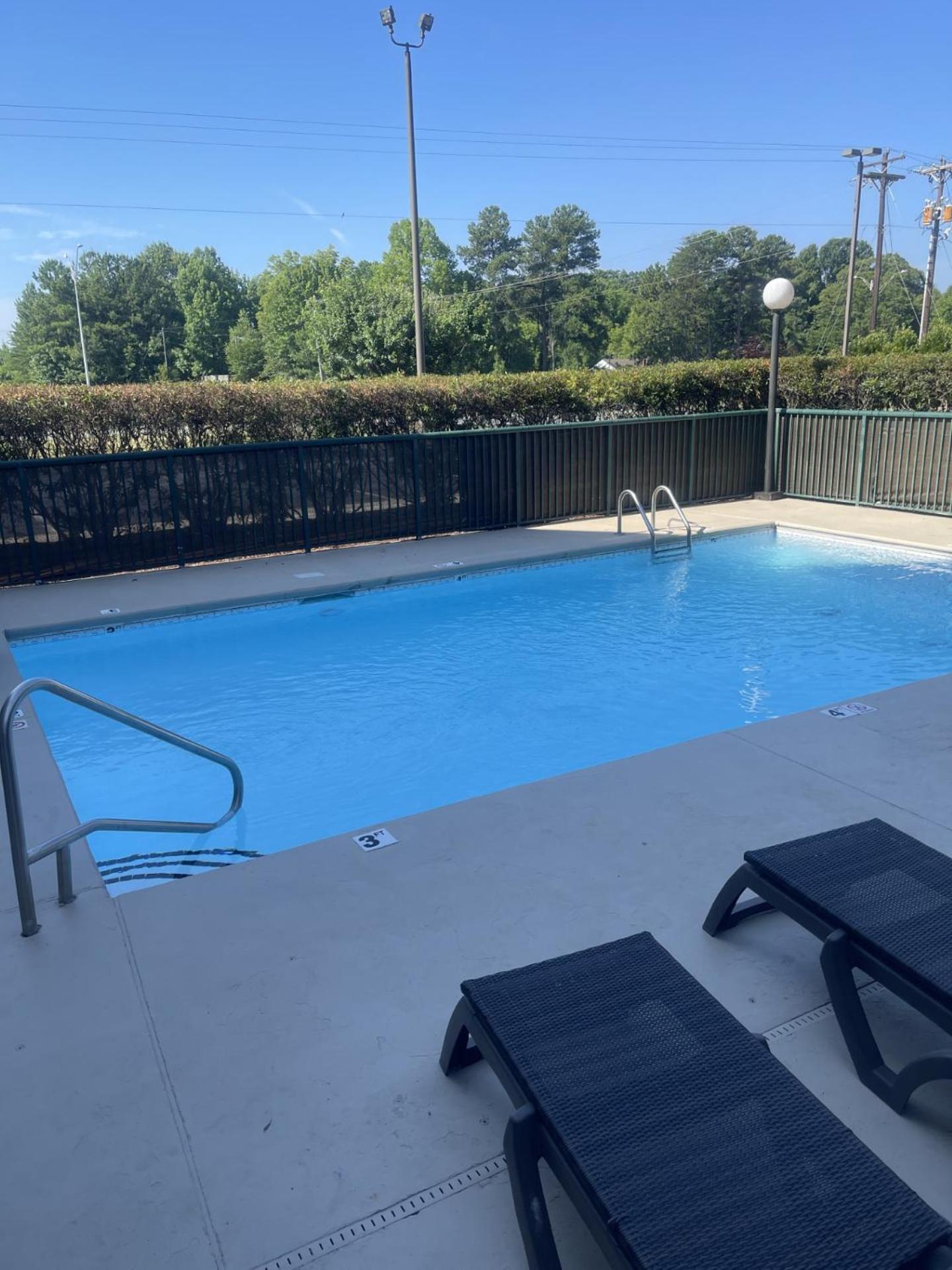 Country Inn & Suites By Radisson, Burlington Elon , Nc Экстерьер фото
