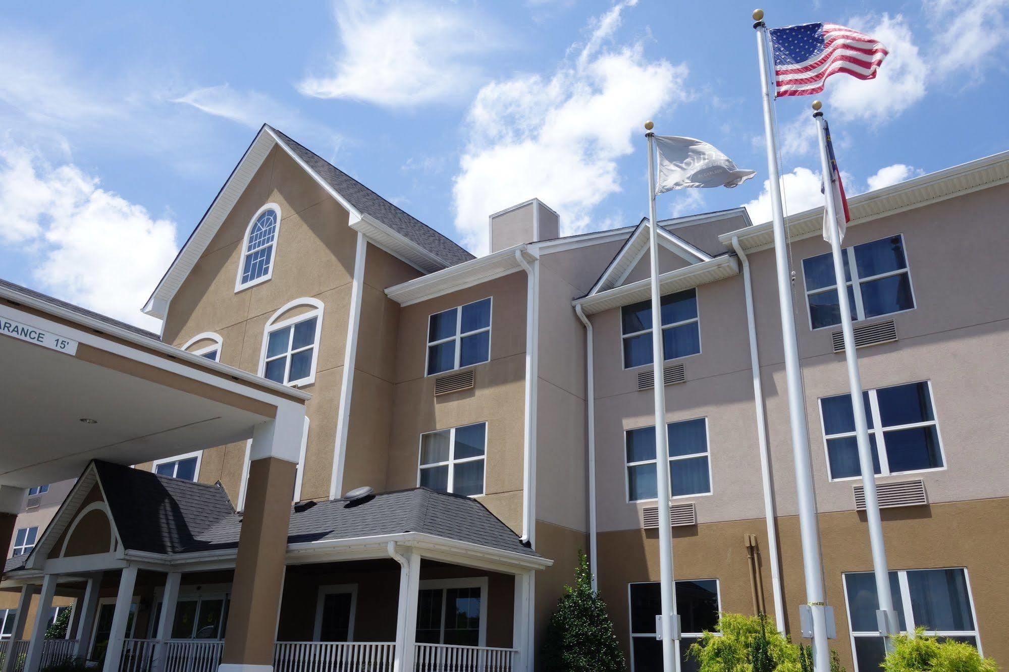 Country Inn & Suites By Radisson, Burlington Elon , Nc Экстерьер фото