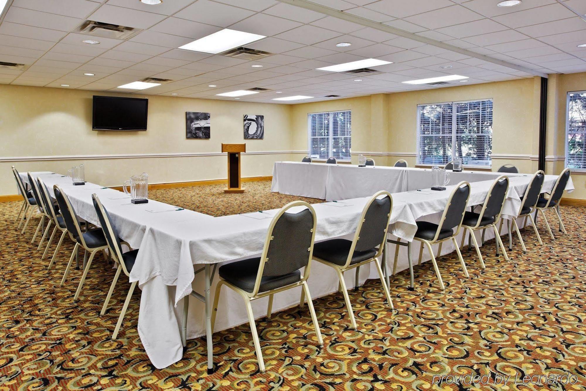 Country Inn & Suites By Radisson, Burlington Elon , Nc Экстерьер фото